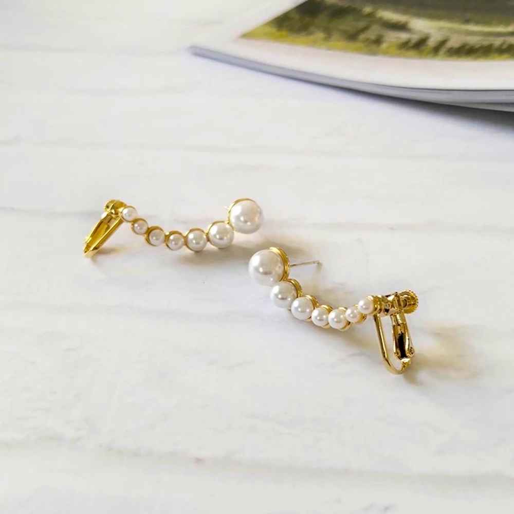 Pearl ear Cuff